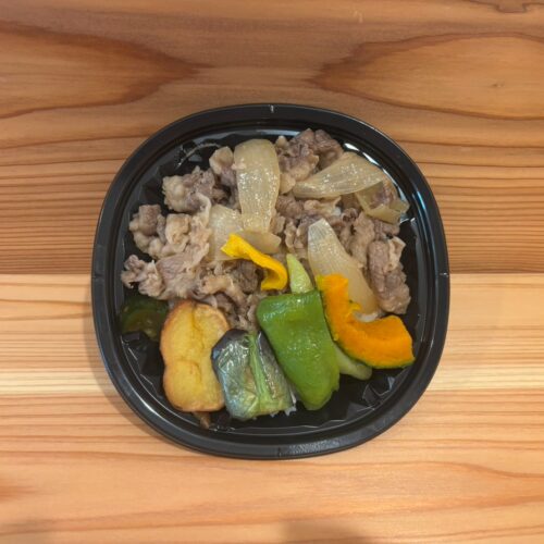 葉山マルシェの牛丼