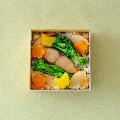 春野菜の彩りと鰆の芹ご飯